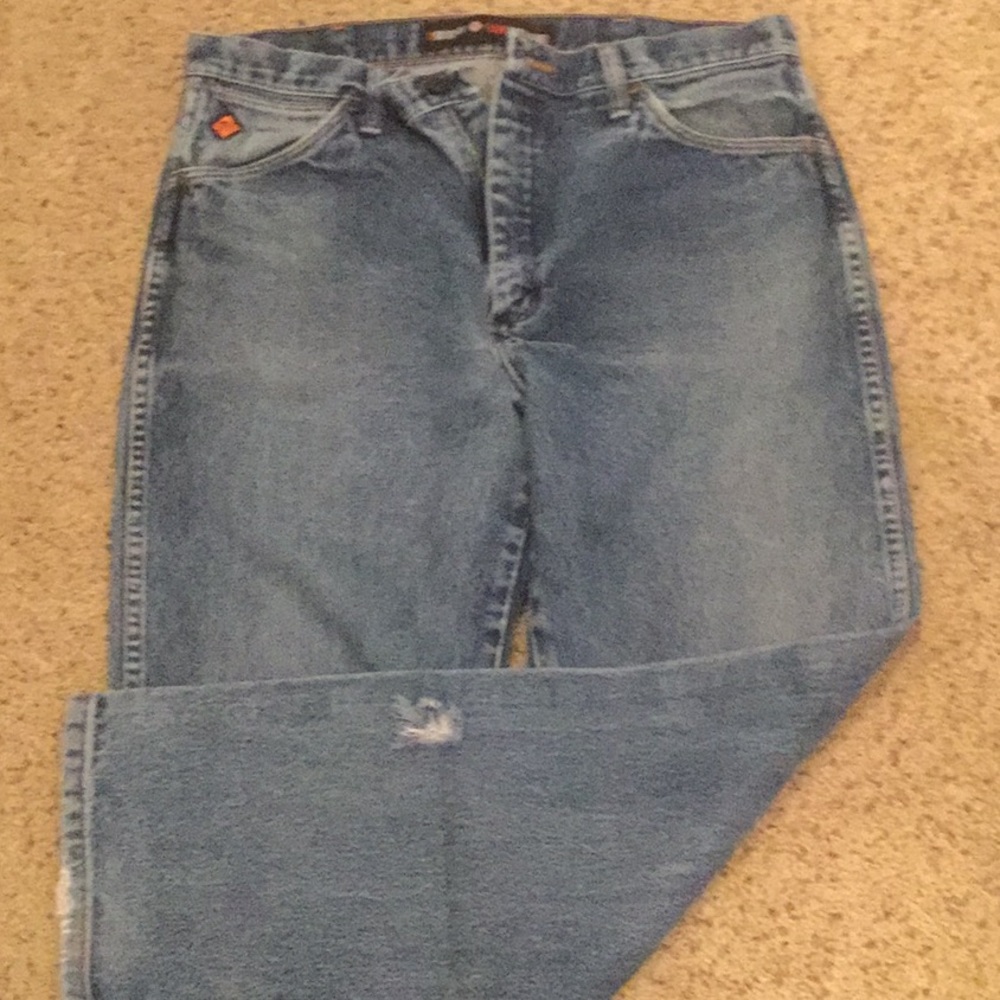 3 pair men’s Wrangler FR WORK JEANS SIZE 35x32 $36